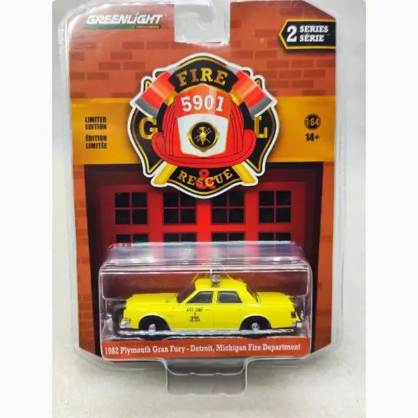 1:64 Scale Plymouth Gran Fury Fire Truck Model - Image 7