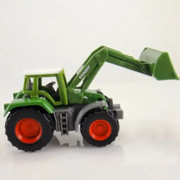 Siku 1/64 U1355/1039 Alloy Tractor Model - Image 4