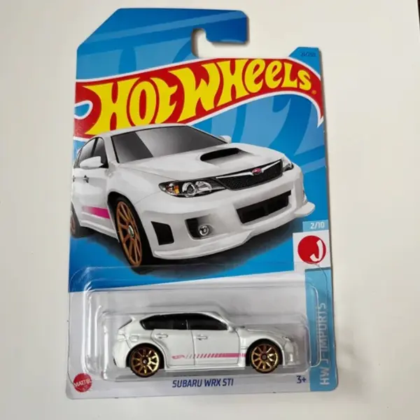 DMC Delorean Model Car Ornament Gift - Image 4