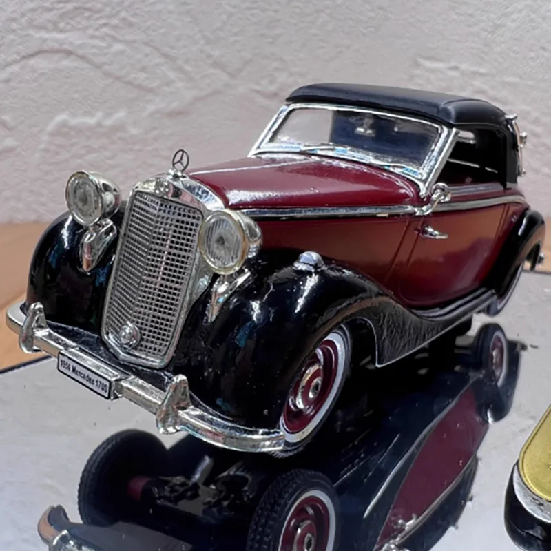 Vintage 1950 170S Car Model with Flaws 8 Vintage 1950 170S Car Model with Flaws - Image 8