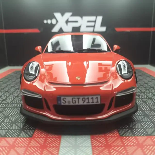 1:18 Scale Porsche 911 GT3 RS Model - Flawed - Image 5