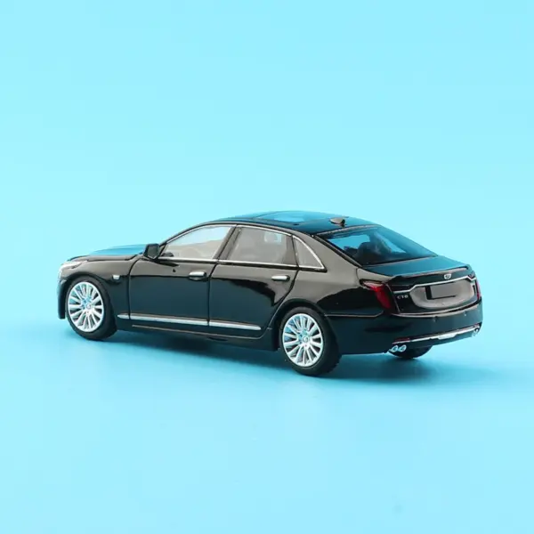 1:64 Scale Cadillac CT6 Alloy Model Car - Image 4
