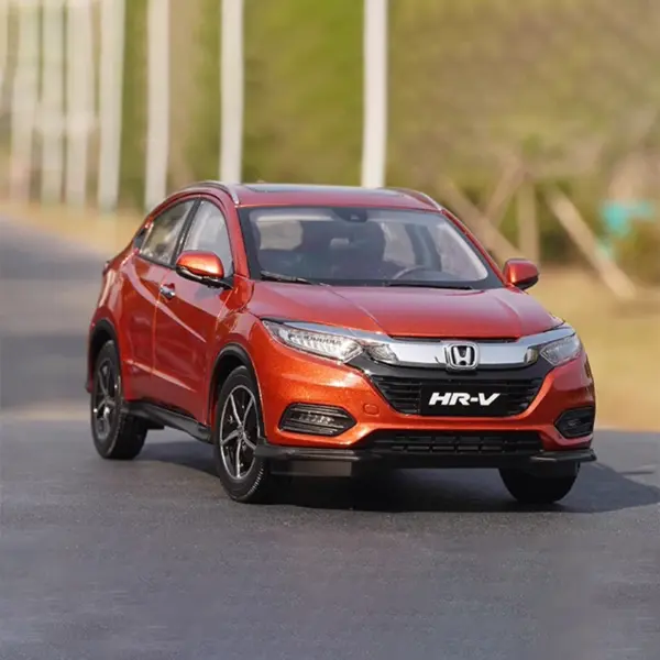 Diecast 1:18 Scale Honda HR-V Model Car - Image 3