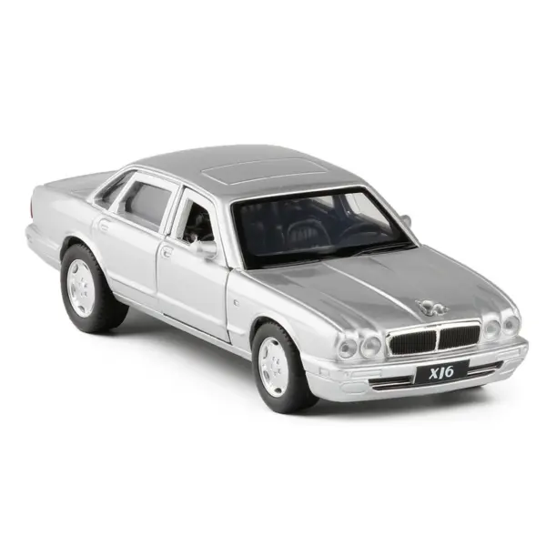 Jaguar XJ6 1:36 Alloy Diecast Car Model - Image 8