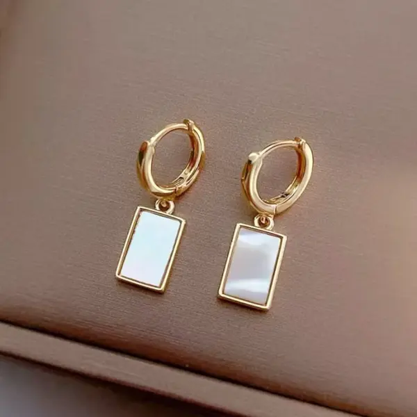 Asymmetrical Black Round Stud Earrings - Image 22