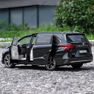 1:24 Toyota Sienna MPV Alloy Model Car 11 Sb5e84c217adc437082ac399565af245dr