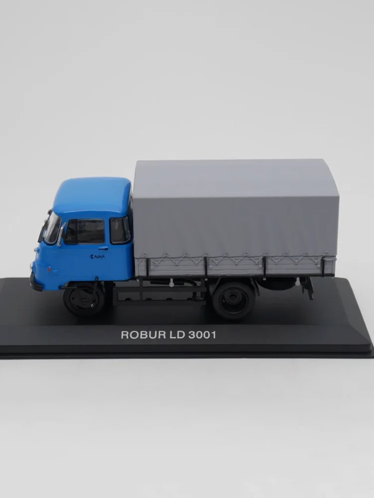 1:43 Scale Robur LD 3001 Diecast Model Car 4 1:43 Scale Robur LD 3001 Diecast Model Car - Image 4