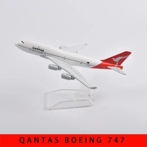 Siberia S7 Airbus A320 Diecast Model 1:400 - Image 19