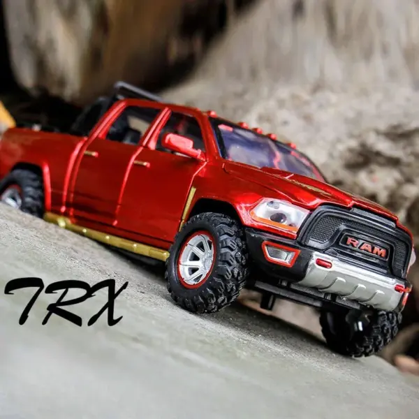 Dodge Ram TRX 1:32 Diecast Model with Sound - Image 2