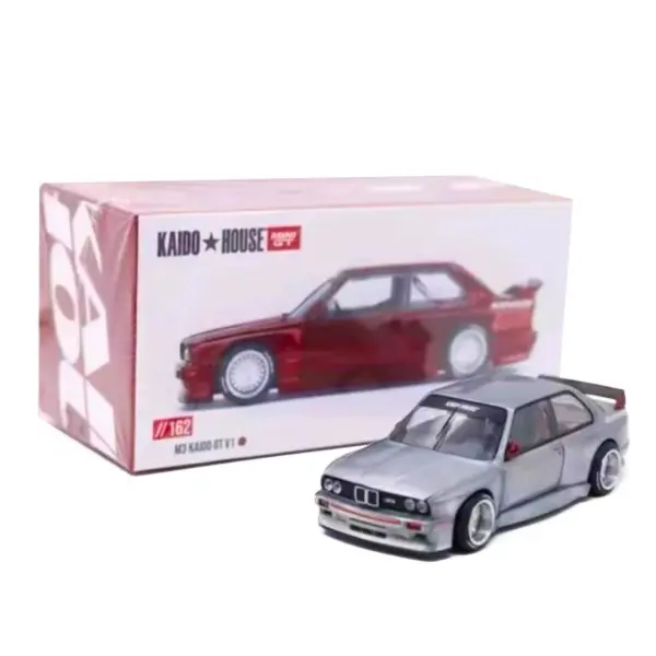 1:64 BMW M3 E30 Diecast Model Car - Image 3