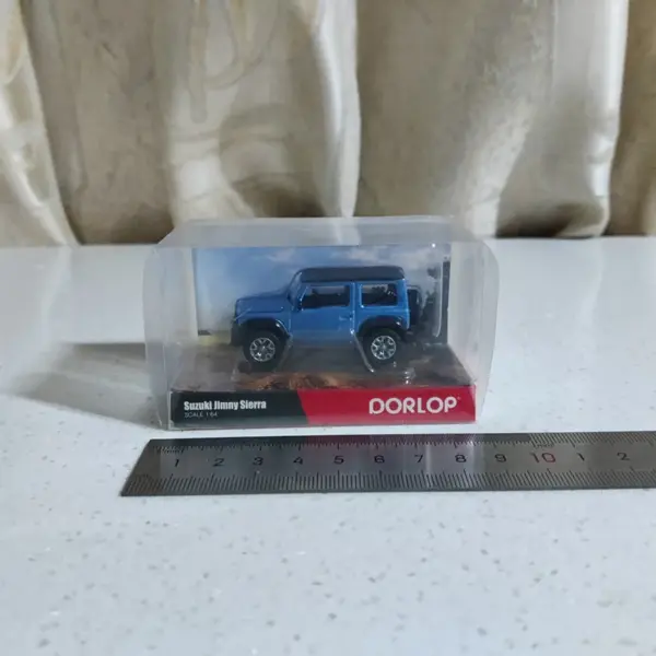 1:64 Diecast Suzuki Jimny Car Model - Image 6