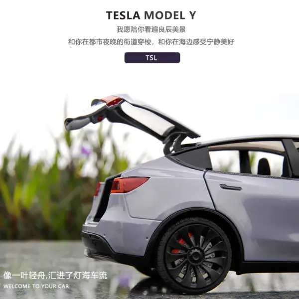 1:24 Tesla Model Y Diecast Car - Image 3