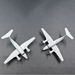 2PCS 1/350 Scale B200 King Air Model