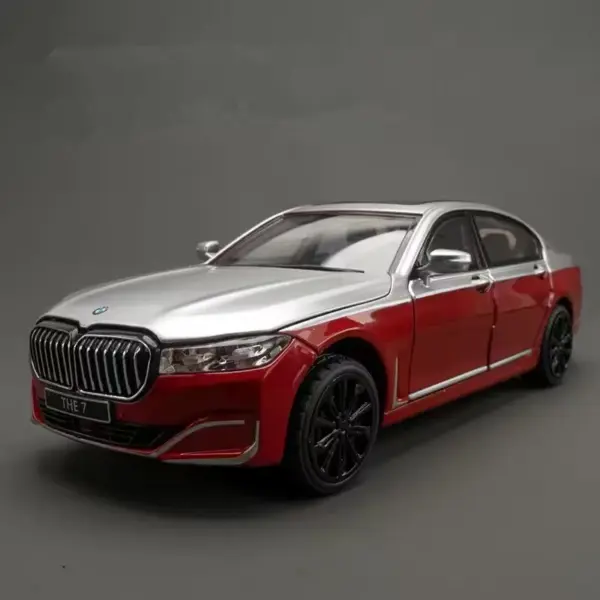 1/24 Scale Alloy 7 Series 760 LI Model Car - Image 11
