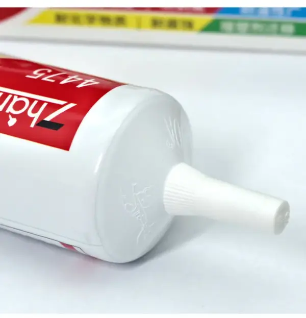 4475 110ML Clear Plastic Multipurpose Adhesive - Image 3
