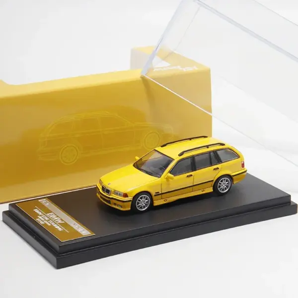 BMW 3 Series E36 Wagon Diecast Model 1:64 - Image 8