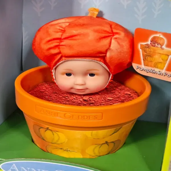 Anne Geddes Sleeping Baby Plush Doll in Egg - Image 4