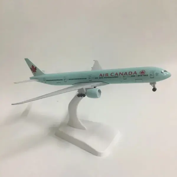 20cm Boeing 777 Air Canada Alloy Model Plane - Image 4