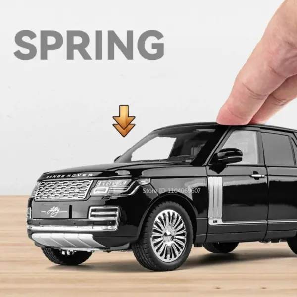 1:18 Scale Range Rover Model Car with Sound - Image 3