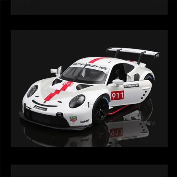 1:24 Porsche 911 RSR Diecast Racing Car - Image 3