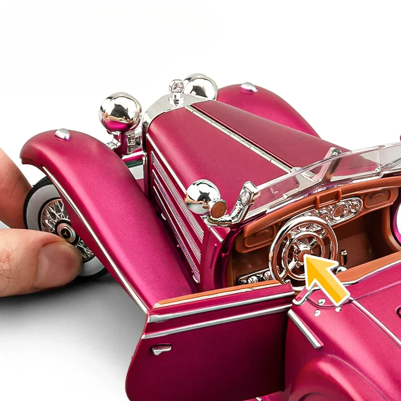 Vintage 1/24 Scale Benz 500K Model Car 4 Vintage 1/24 Scale Benz 500K Model Car - Image 4