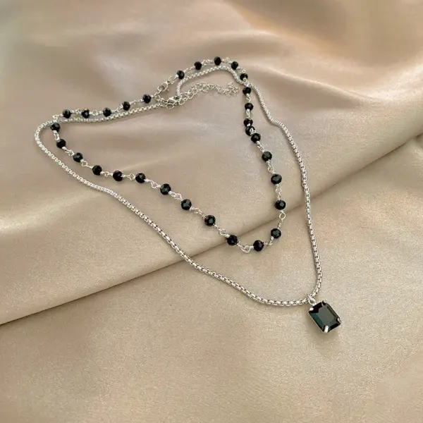 Kpop Heart Shaped Pendant Necklace - Image 9