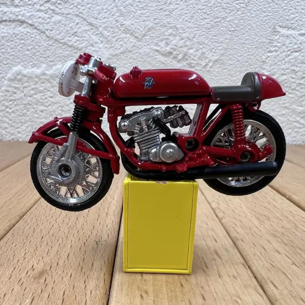 1:32 Scale Diecast Alloy Augusta Motorcycle Model - Image 3