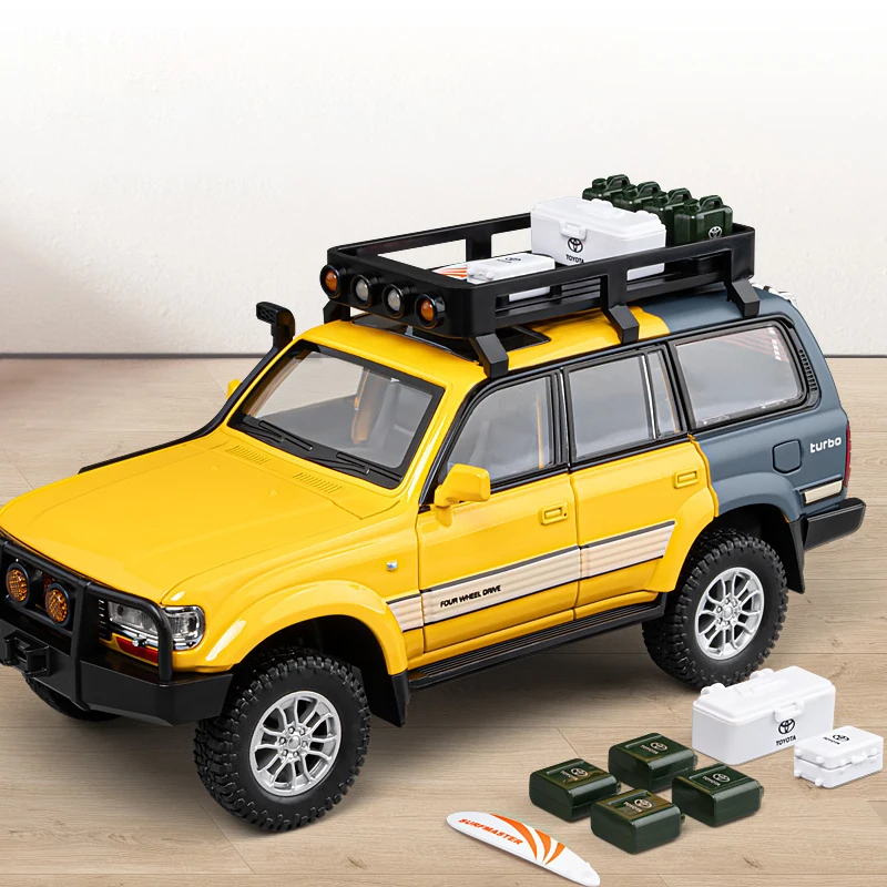 1:24 Toyota Land Cruiser Diecast Model SUV 4 1:24 Toyota Land Cruiser Diecast Model SUV - Image 4