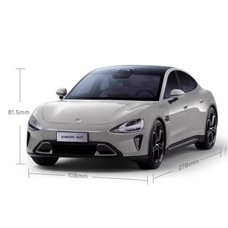 1:18 Scale SU7 Alloy Car Model Ornament 5 1:18 Scale SU7 Alloy Car Model Ornament - Image 5