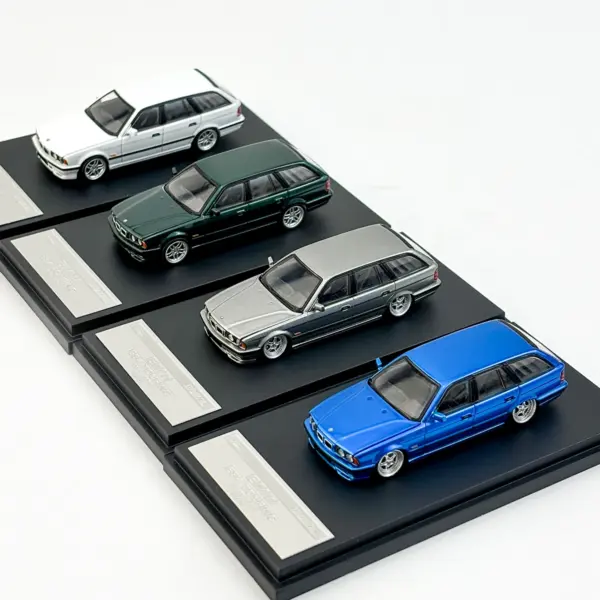 Mortal BMW 5 Series E34 1:64 Diecast Model - Image 5