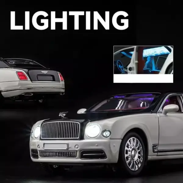 1:24 Bentley Mulsanne Model Car with Lights - Image 5