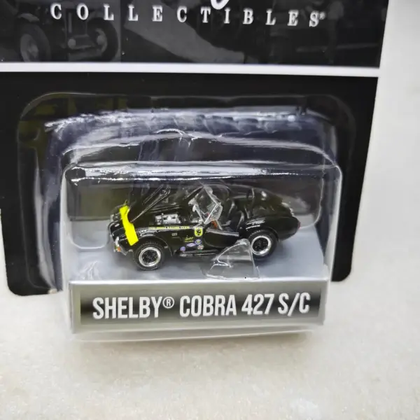 1:64 Scale Shelby Cobra 427 S/C Model Car - Image 2