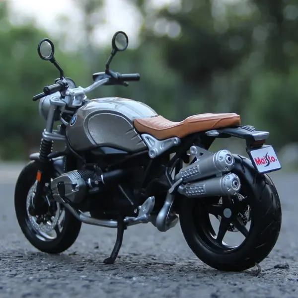 Maisto 1:12 BMW R Nine T Scrambler Model - Image 6