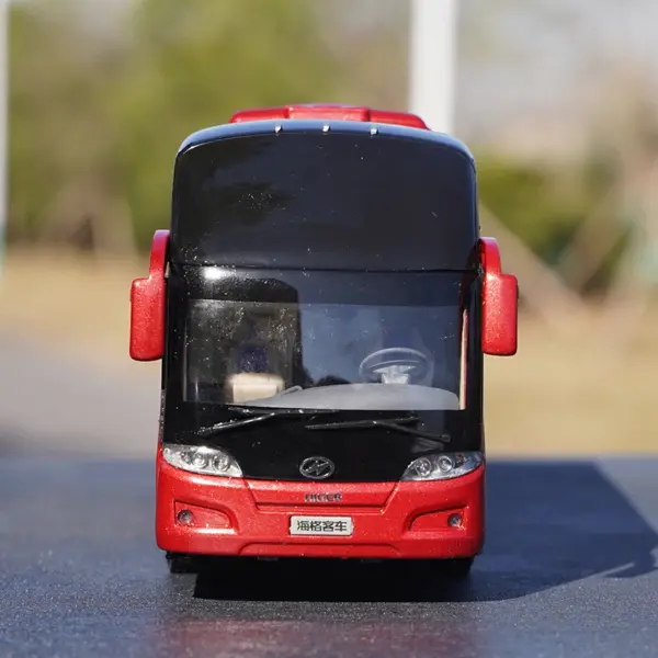 1:42 Scale Suzhou Jinlong Haige Bus Model - Image 2