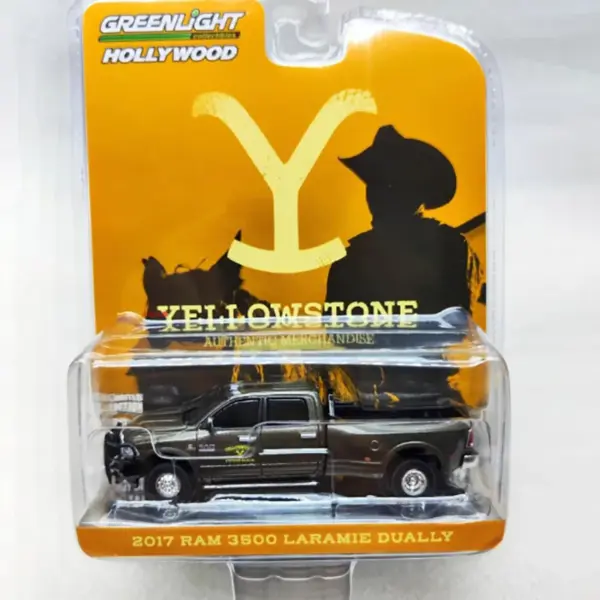 1:64 Scale 2017 RAM 3500 Alloy Model Car - Image 5