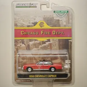 1/64 Scale 2017 Chevrolet Bolt EV Model Car 7 Sc9fe60d2c48d46edb7a297d372a16e46b