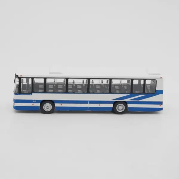 IXO Diecast 1:72 Scale Autosan H10 Bus Model - Image 2