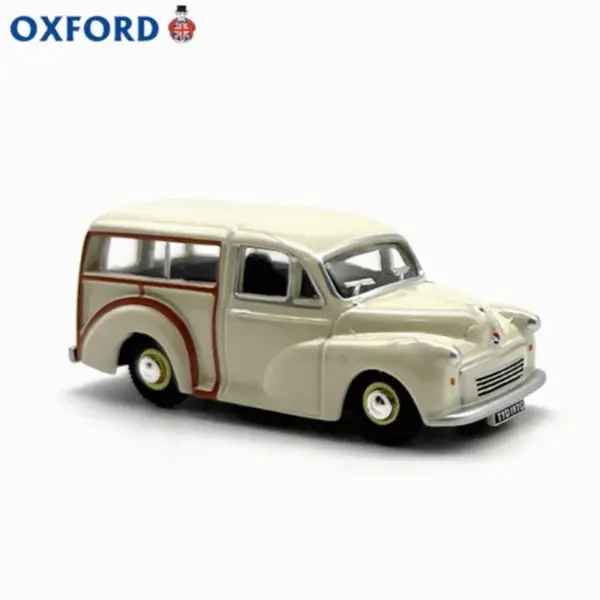 1:76 Scale Diecast Voyager Van Model Car - Image 5