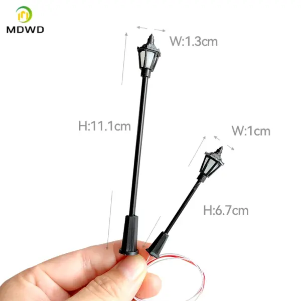 5pcs Street Lamps for Railway Scenery - Image 2