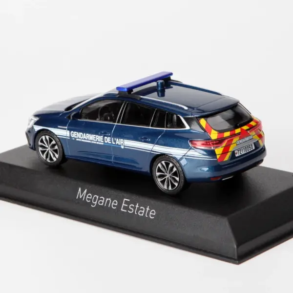 NOREV 1:43 Scale Diecast Megane Sport Tourer 2022 - Image 3