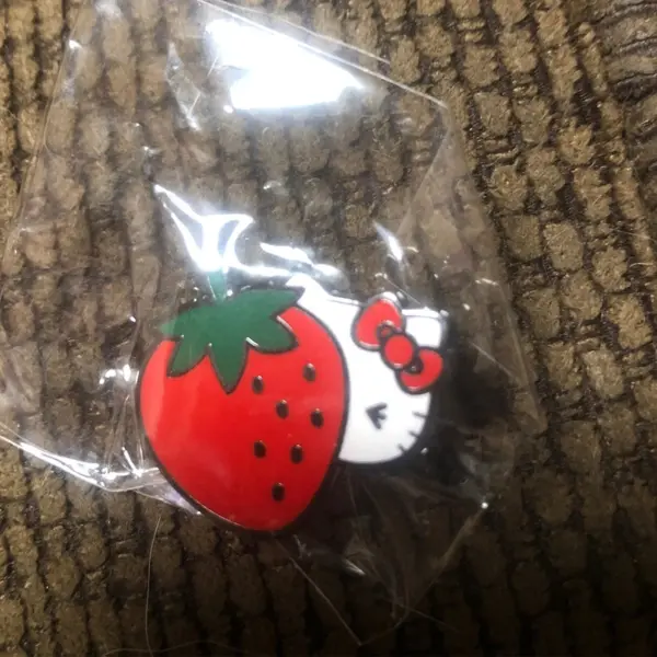 Strawberry Kitty Brooch Cute Enamel Pin - Image 4