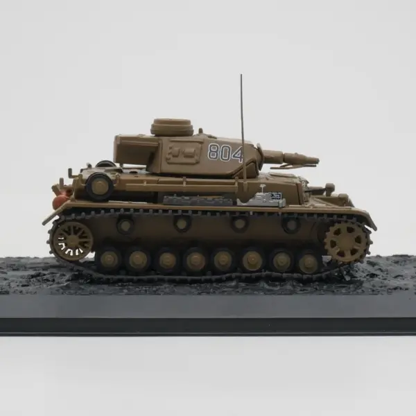 Ixo 1:72 Diecast Pz Kpfw IV Ausf D Tank Model - Image 3