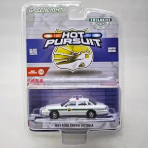 Diecast Alloy 1:64 Ford Crown Victoria Model 8 Scfdc0a97e9df4e1195089be84a971843W