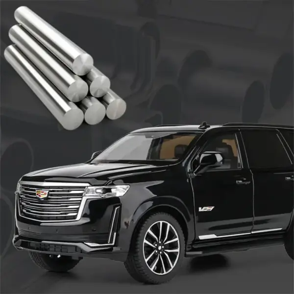 1/24 Scale Alloy SUV Diecast Model Car - Image 2