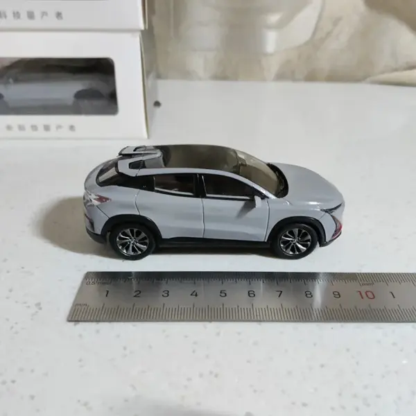 Changan UNI-T 1/43 Diecast SUV Model Collectible - Image 4