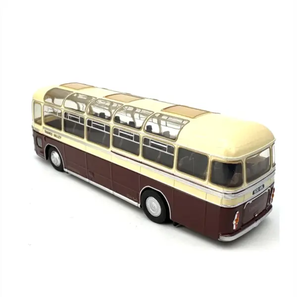 Bristol MW 1:76 Scale Diecast Bus Model - Image 3
