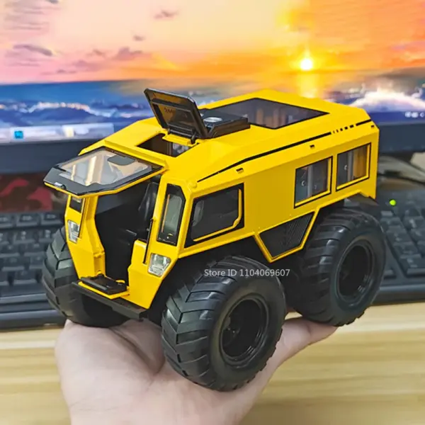 1:24 Scale Sherp All-terrain Diecast Car Model - Image 6