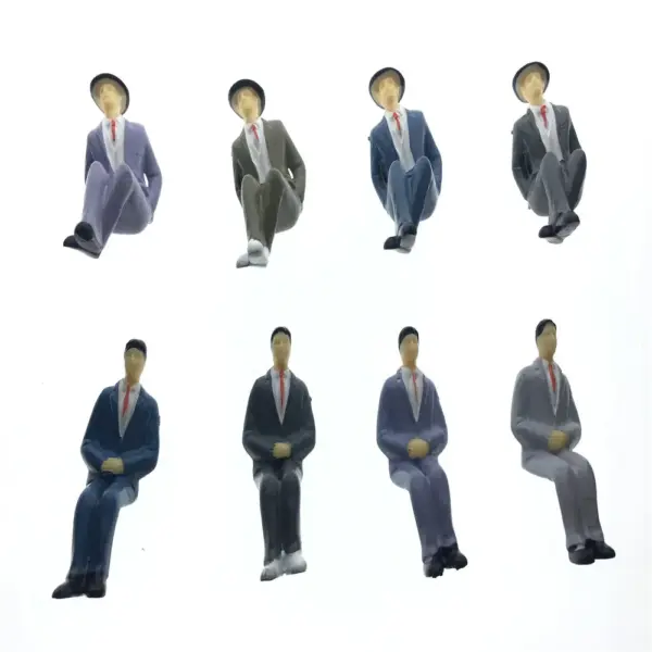1/25 Scale Painted Seated Architecture Figures - Image 3