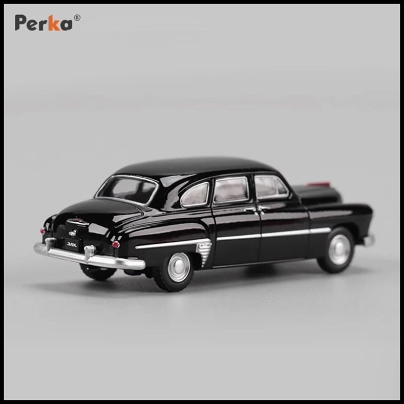 Soviet GAZ-12 ZIM Sedan 1:64 Alloy Model Car 5 Soviet GAZ-12 ZIM Sedan 1:64 Alloy Model Car - Image 5