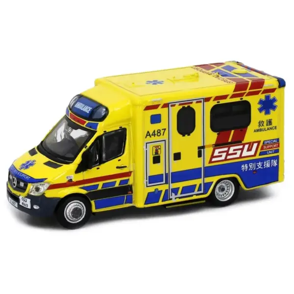 1:76 Hong Kong Fire Department Ambulance Model - Image 5